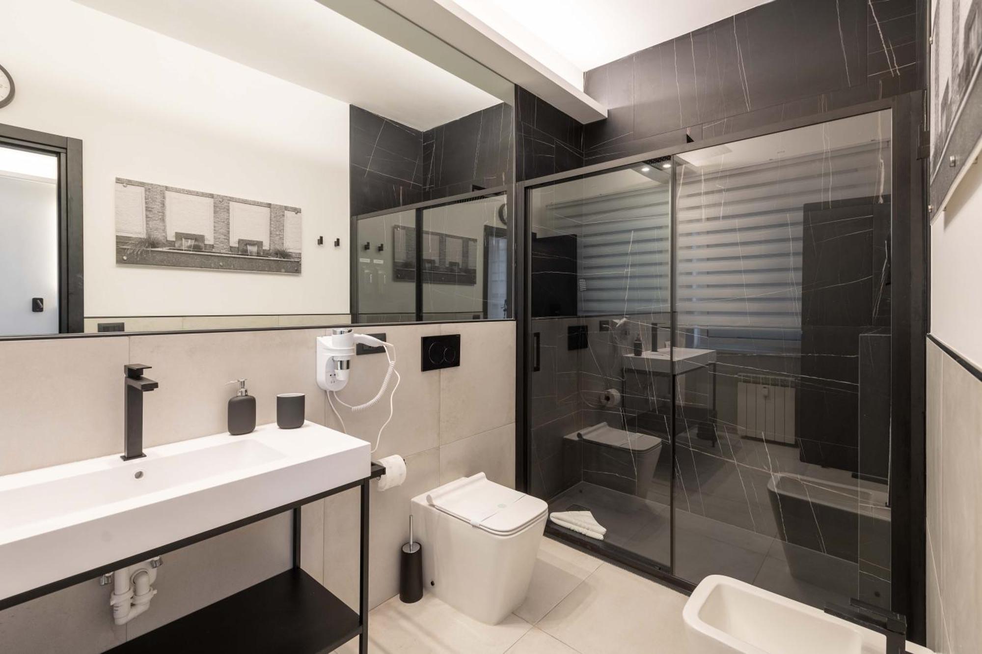 Roma Centro Cdr Luxury Suites Экстерьер фото